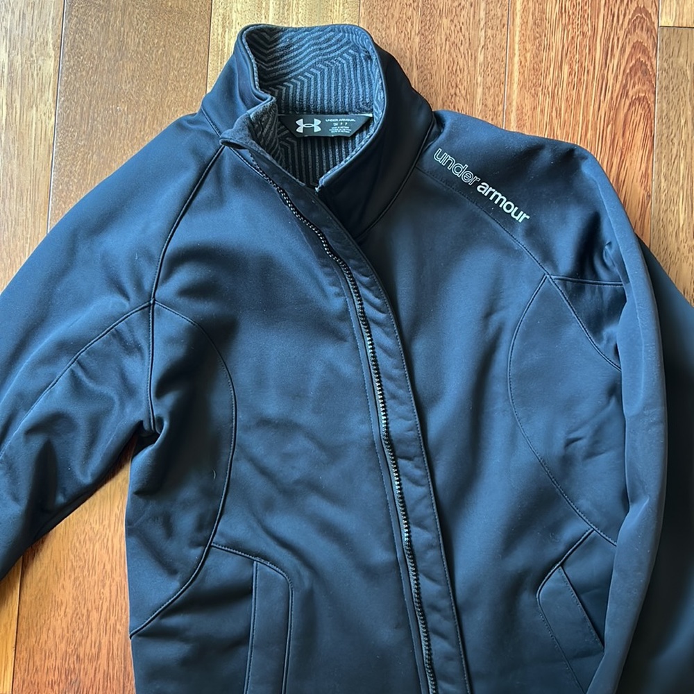 Under Armour cold gear infrared black jacket size S